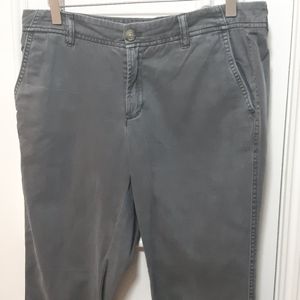 🛍️ the saturday chino